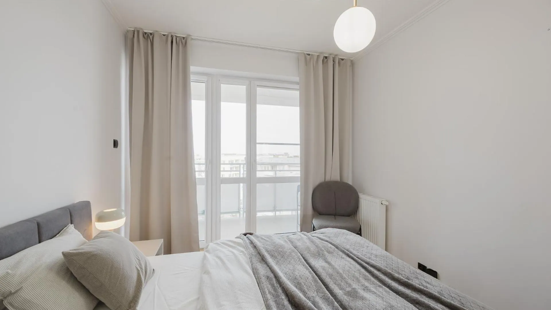 Scandi Elegance - Poznan - By Kramm Apartments 0*,  Polen