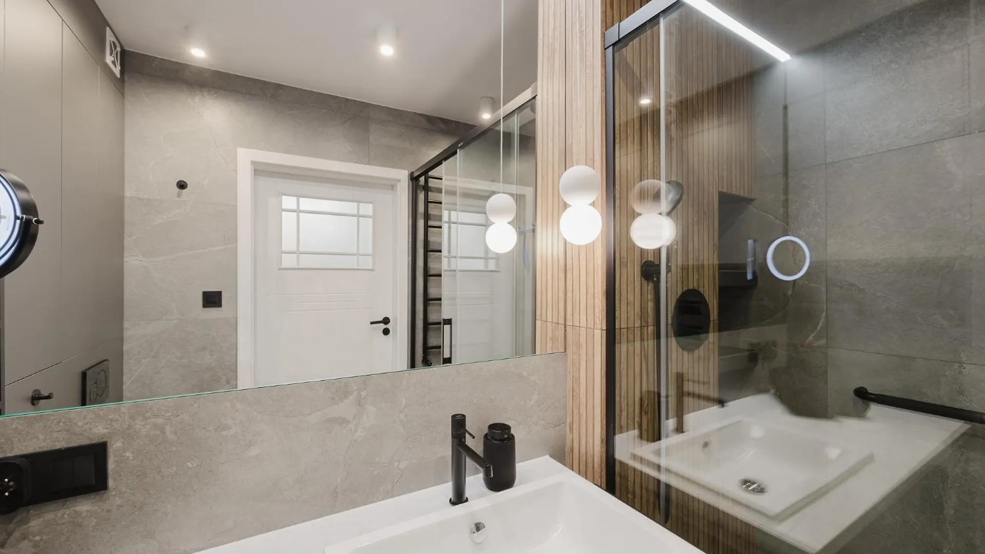 Scandi Elegance - Poznan - By Kramm Apartments Polen