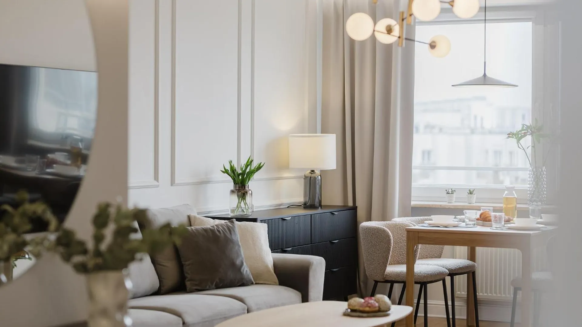 Scandi Elegance - Poznan - By Kramm Apartments