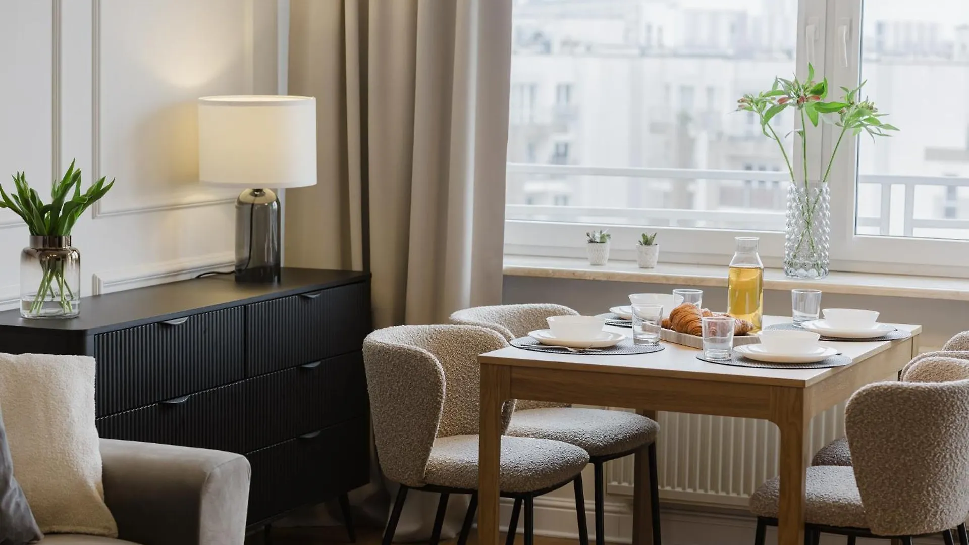 Scandi Elegance - Poznan - By Kramm Apartments 0*,  Polen